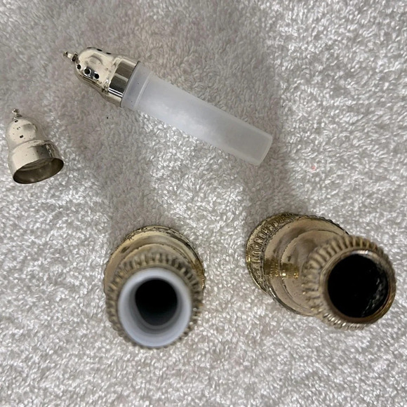 Vintage Silver Salt & Pepper Shakers - Picture 9 of 10